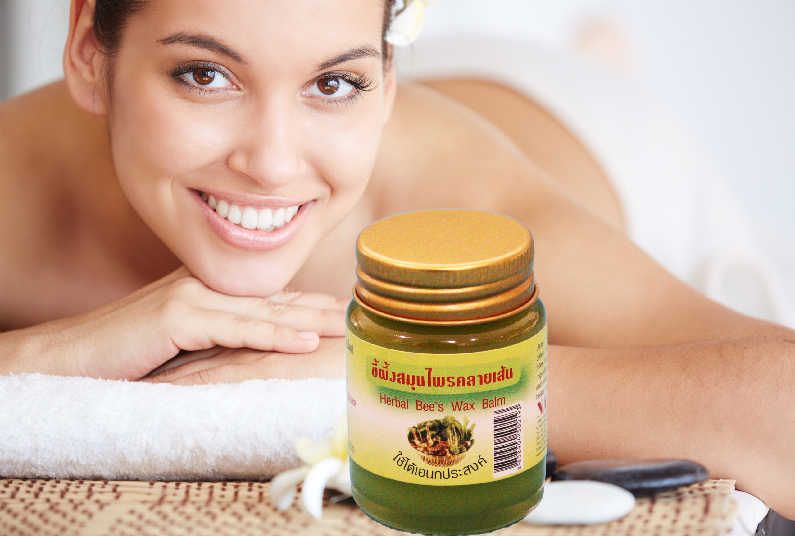 Herbal Bees Wax Balm x1 Woman Massage on Table